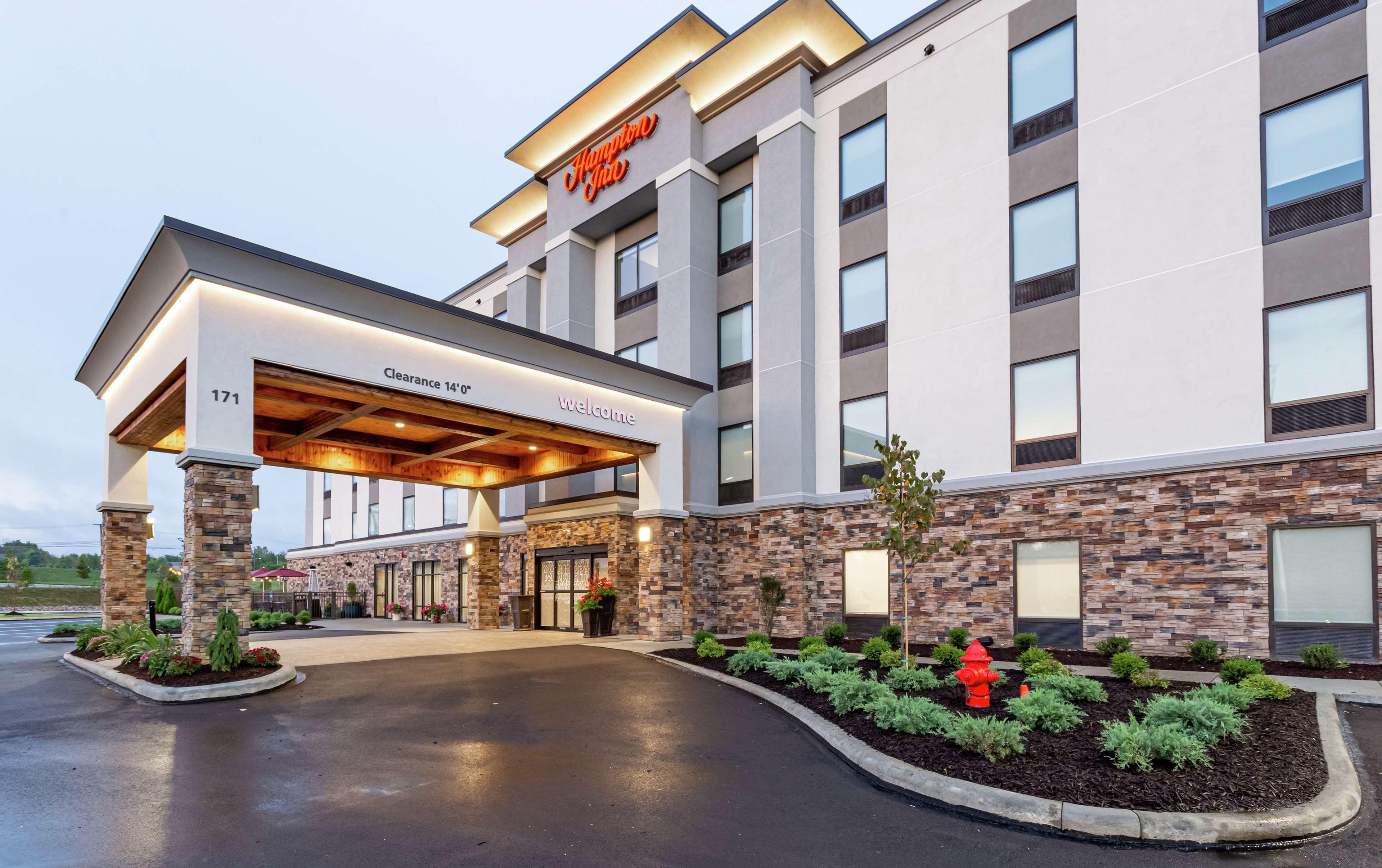 Hampton Inn Madison, Oh Exterior photo