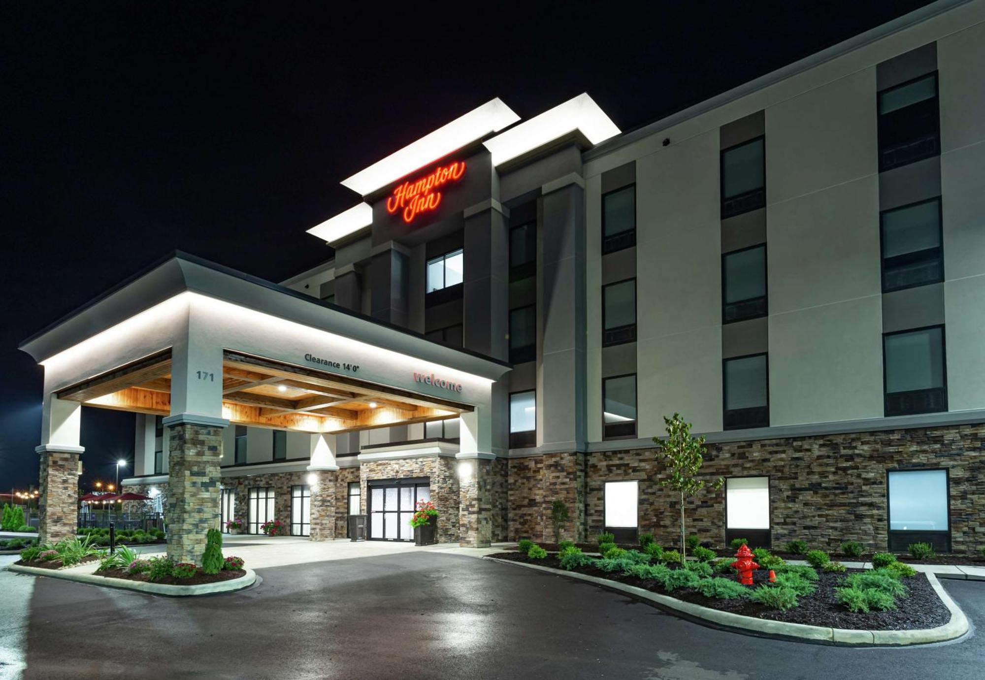 Hampton Inn Madison, Oh Exterior photo